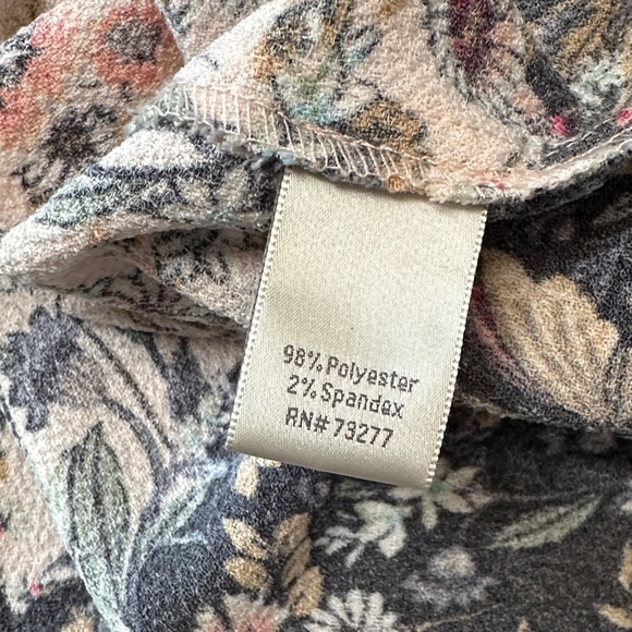 LC Lauren Conrad Floral Dress with Navy Collar - Picture 8 of 11